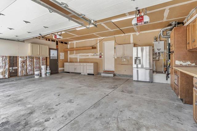 6608 Neptune Court, San Jose CA: https://media.crmls.org/mediaz/3fbfb56a-be9f-41bf-aa2d-5a60f72a9273.jpg