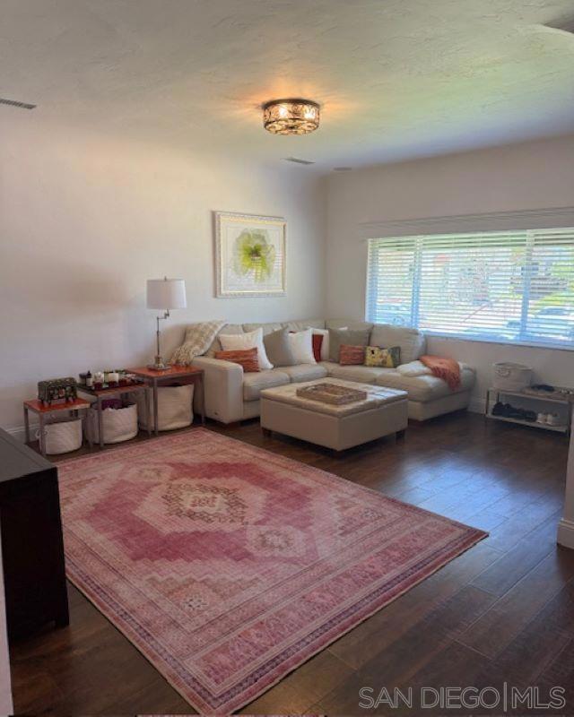 2433 San Marcos Ave., San Diego CA: https://media.crmls.org/mediaz/3fbfcca7-6aac-45c1-afc2-7d03ed093d90.jpg