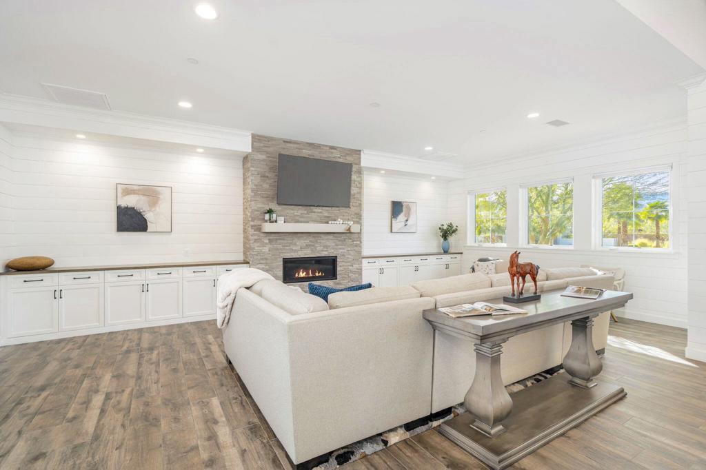 MLS #219137011DA image #2