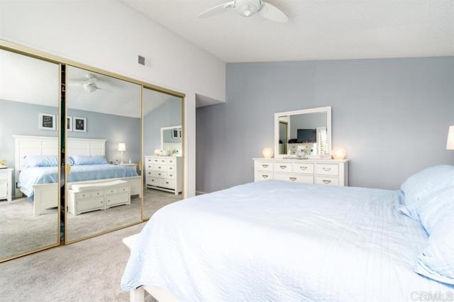 Detail Gallery Image 9 of 16 For 1165 Santa Helena Park Ct, Solana Beach,  CA 92075 - 2 Beds | 2/1 Baths
