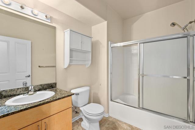 Image 13 of 18 For 1501 Front St  315