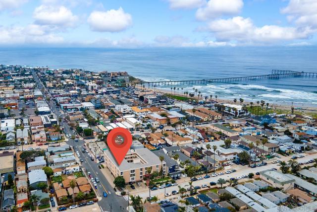 5015 Cape May Ave, San Diego CA: https://media.crmls.org/mediaz/3fc1b4f9-f31a-4ca3-9864-e7c4f709ba41.jpg