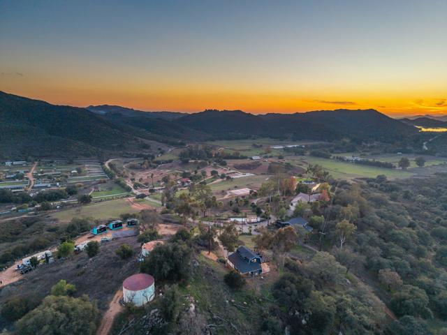 26086 Bear Valley Heights Road, Escondido CA: https://media.crmls.org/mediaz/3fc2553c-4556-4ac7-aece-b5dde8a6a6c1.jpg