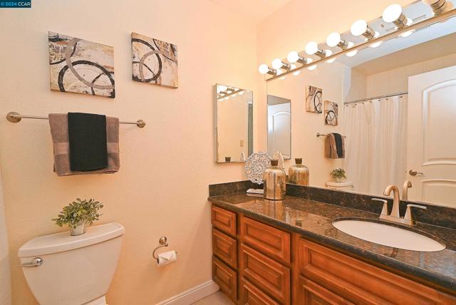 Image 11 of 20 For 1699 Laguna St  305