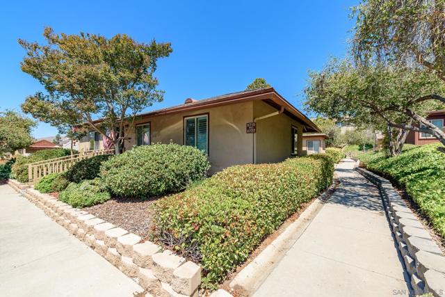 8721 Wahl St, Santee CA: https://media.crmls.org/mediaz/3fc315cd-881d-4644-9c3e-662dab249e95.jpg