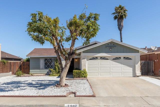 7502 Northrup Drive, San Diego CA: https://media.crmls.org/mediaz/3fc3c77b-5abf-4b74-b393-ab8535a6bfa6.jpg