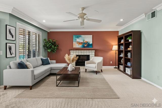 462 Avenida Adobe, Escondido CA: https://media.crmls.org/mediaz/3fc451a2-72ba-459c-9751-c4dfa57022d7.jpg