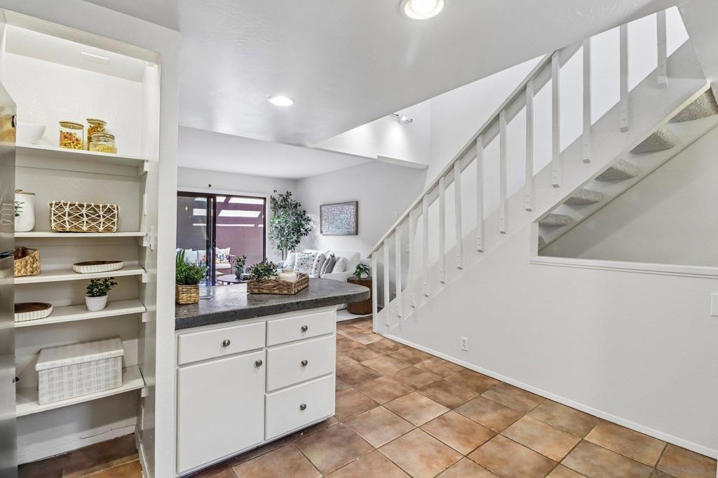 3922 Voltaire St - photo 10