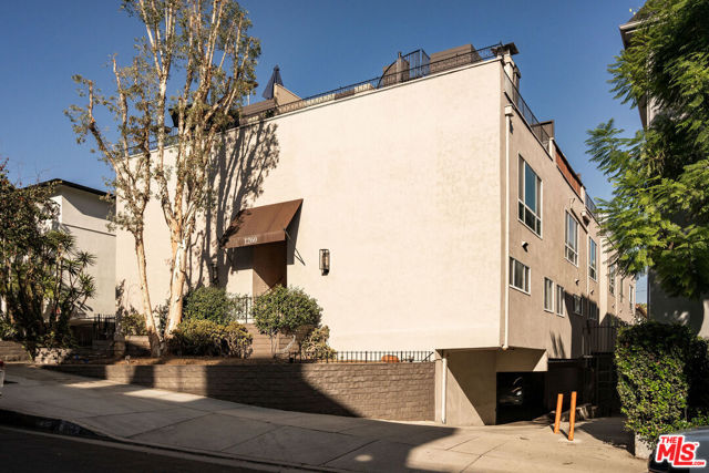 1260 North Kings Road, 2 photo 31