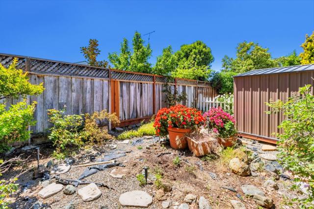 5782 Hillbright Court, San Jose CA: https://media.crmls.org/mediaz/3fc6953a-dc18-4a1d-80ca-d0d9cc922966.jpg