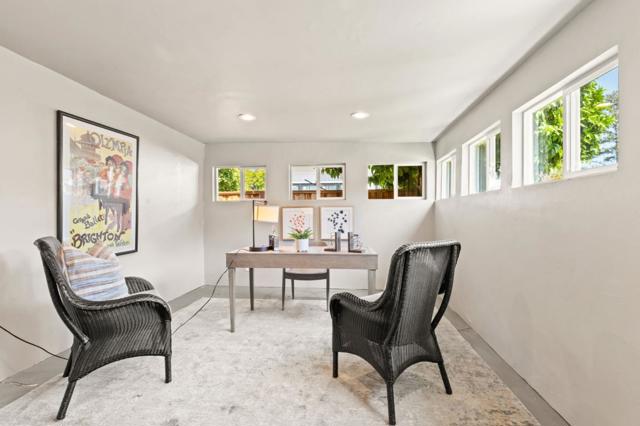 166 Willow Road, Menlo Park CA: https://media.crmls.org/mediaz/3fc76436-fd82-45fd-b127-45bcfc055029.jpg