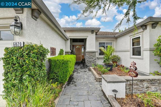 Image 8 of 57 For 6820 Camborne Way