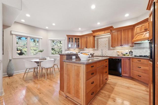157 Central Avenue, Los Gatos CA: https://media.crmls.org/mediaz/3fca41f2-c404-42a2-96d3-509d4a8ffe9c.jpg