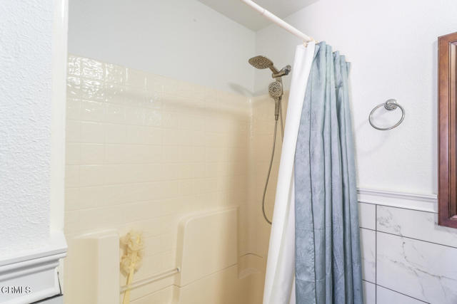 18900 Porterfield Lane, Fort Bragg CA: https://media.crmls.org/mediaz/3fca5edb-b81d-4249-86af-04fb2631ee7d.jpg
