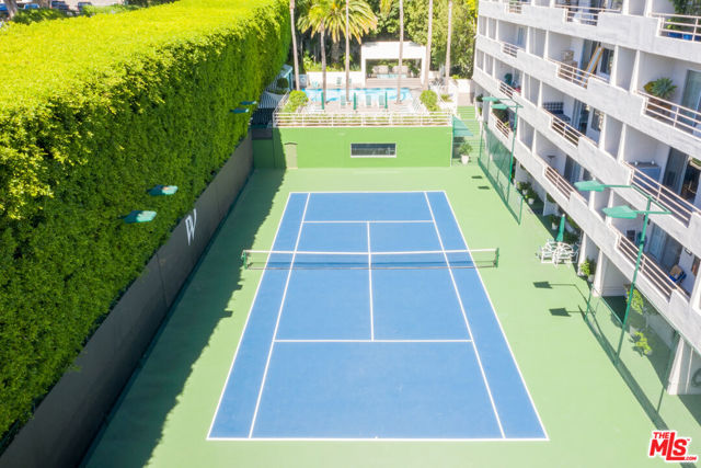 1131 Alta Loma Road, West Hollywood CA: https://media.crmls.org/mediaz/3fca673c-dd79-4cd7-bbe1-1ea66e000f33.jpg