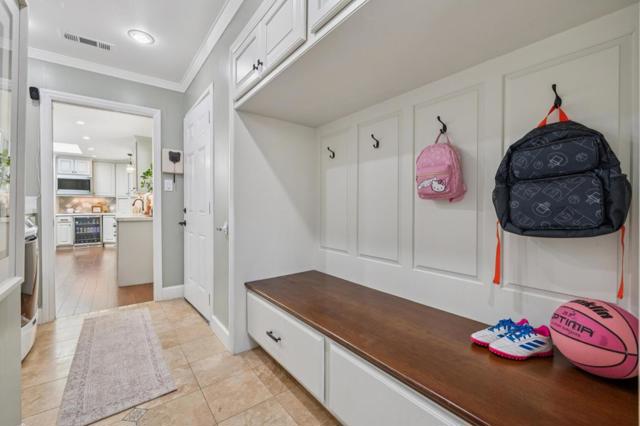 830 Monte Rosa Drive, Menlo Park CA: https://media.crmls.org/mediaz/3fca99fe-5527-4c58-aacd-621195c6bdb5.jpg