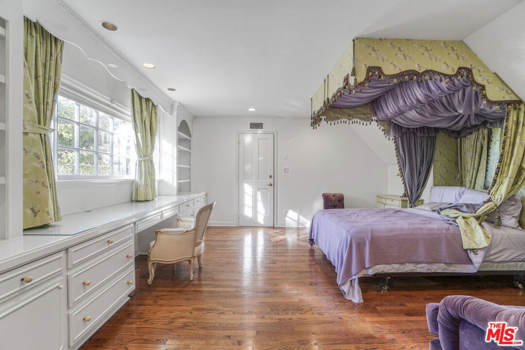 MLS #25613029 image #14