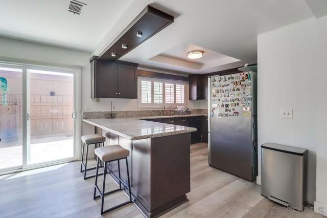 1737 Melrose Ave, Chula Vista CA: https://media.crmls.org/mediaz/3fcb9661-ef81-42b2-adaa-3680159a9208.jpg