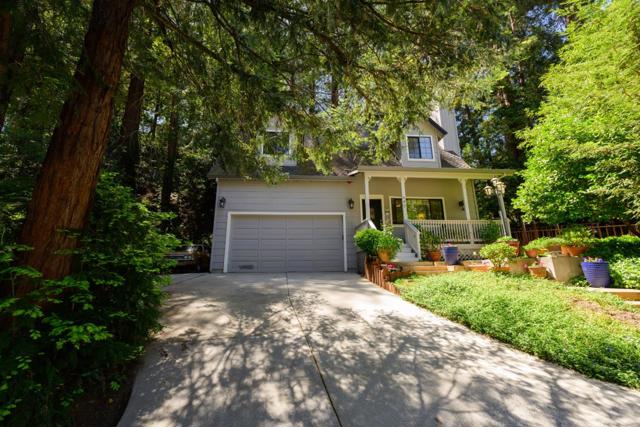 585 Bethany Drive, Scotts Valley CA: https://media.crmls.org/mediaz/3fcbb793-9cde-4752-bc3d-df4bae140ce6.jpg