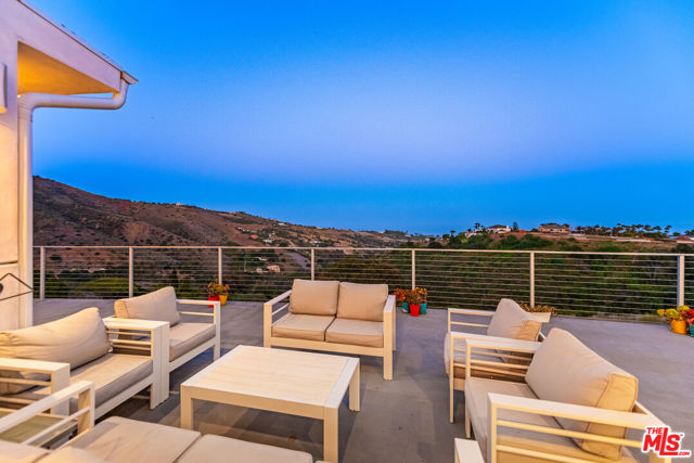 Drew Fenton | 28405 Via Acero Street Malibu CA | MLS: 7236533 Drew Fenton | 28405 Via Acero Street Malibu CA | MLS: 7236533