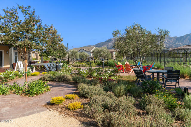 Detail Gallery Image 40 of 46 For 1966 Meyer Ct, Santa Paula,  CA 93060 - 4 Beds | 3/1 Baths