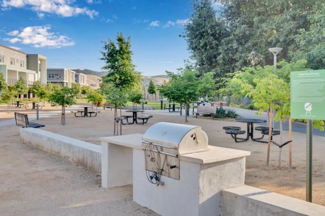 6803 Vector Court, San Jose CA: https://media.crmls.org/mediaz/3fccfb0e-ded3-4be1-a6ed-a5517382d6a7.jpg