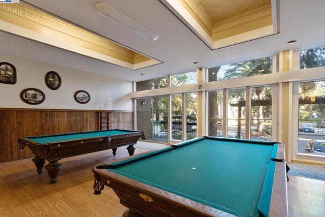 150 Sharene Ln, Walnut Creek CA: https://media.crmls.org/mediaz/3fcd94f2-2bf5-4b8f-8627-9ff795f7f2e9.jpg