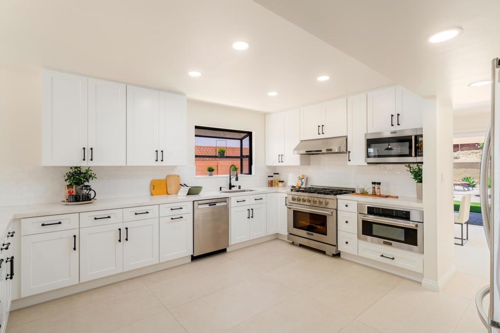 5736 Soledad Mountain Road - photo 3
