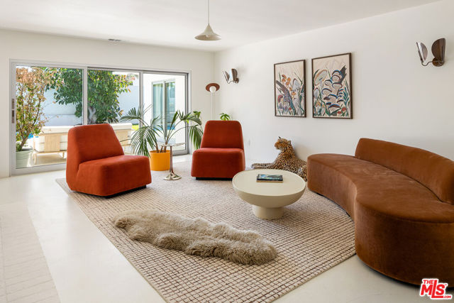 5544 W 63rd Street, Los Angeles CA: https://media.crmls.org/mediaz/3fceb341-6be3-4b23-8a24-1fdf7cd04b99.jpg