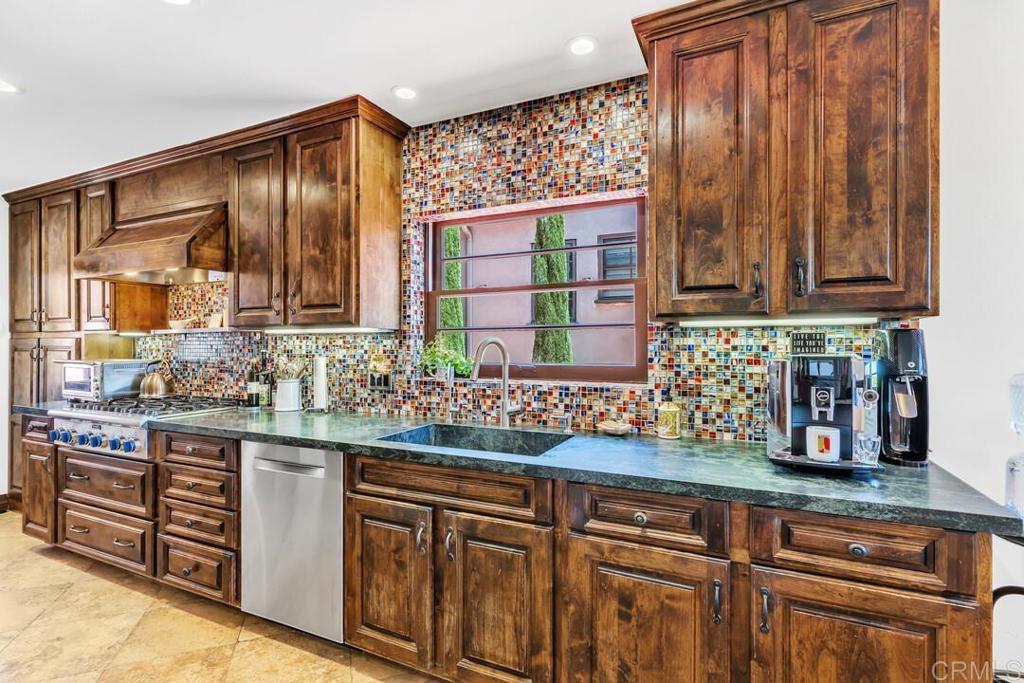 2226 Juan Street - photo 16
