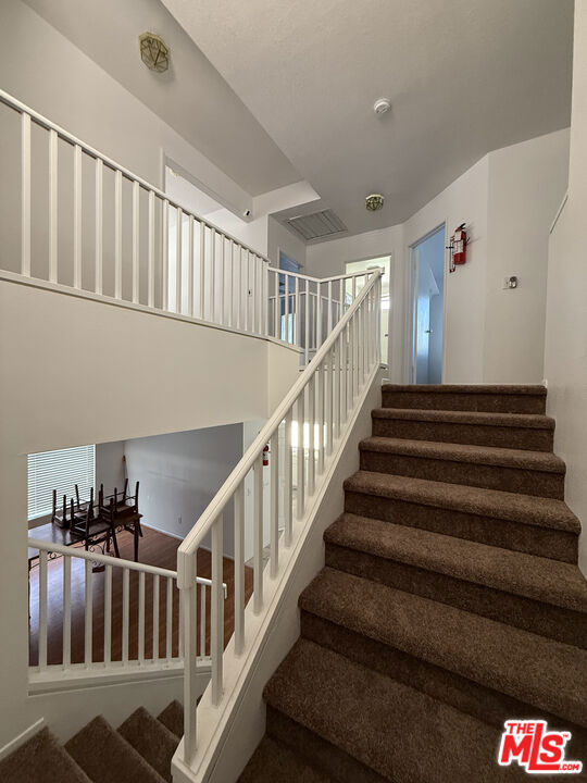 44752 Ranchwood Avenue, Lancaster CA: https://media.crmls.org/mediaz/3fd050e5-f609-499f-929d-f89194ac6ab9.jpg
