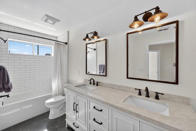 217 Augusta Lane, Aptos CA: https://media.crmls.org/mediaz/3fd0bd09-e56d-49a5-ae8a-6fe8760f9ea6.jpg