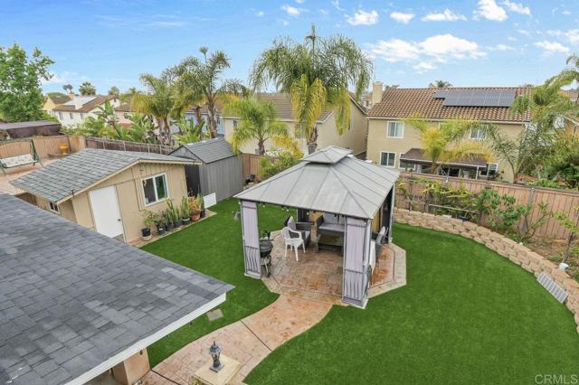 1420 Venters Dr, Chula Vista CA: https://media.crmls.org/mediaz/3fd1419c-c4dd-494f-ba16-a3b7553ca197.jpg