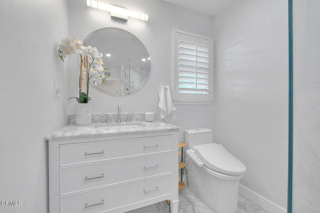 Detail Gallery Image 16 of 21 For 1420 Riviera Dr, Pasadena,  CA 91107 - 3 Beds | 2 Baths