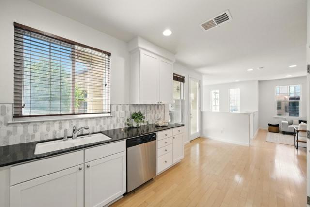 481 Tristania Terrace, Sunnyvale CA: https://media.crmls.org/mediaz/3fd2ea9b-e076-449b-94fa-0ba7e90fed8f.jpg