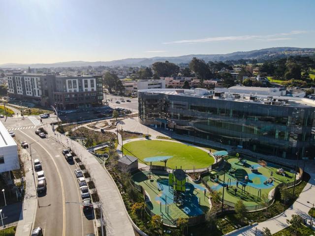 647 Stonegate Drive, South San Francisco CA: https://media.crmls.org/mediaz/3fd340a0-b041-455e-ac47-250581fb244f.jpg