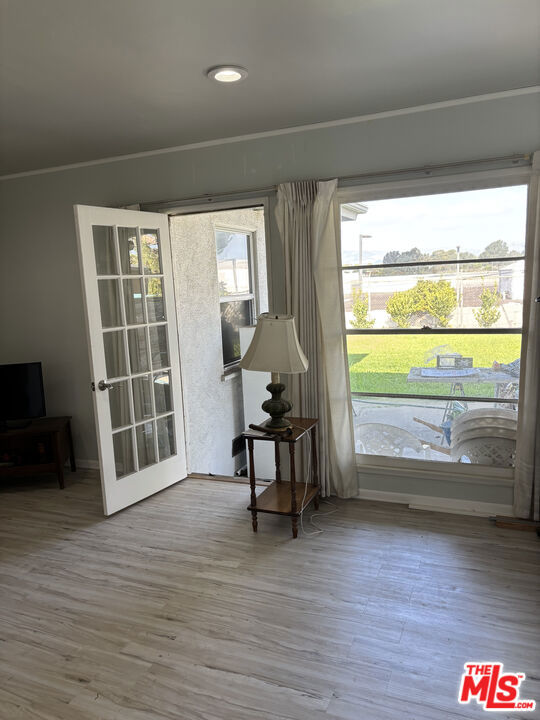 13025 Dewey Street, Los Angeles CA: https://media.crmls.org/mediaz/3fd4014f-7e6c-4ba7-83ef-4ed8a31dfffa.jpg