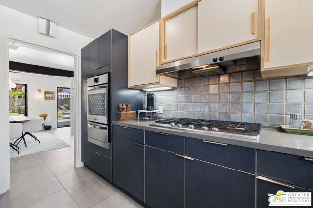 1251 E San Lorenzo Road, Palm Springs CA: https://media.crmls.org/mediaz/3fd4dcf1-63bf-4d7f-901b-d0506b5f29cf.jpg