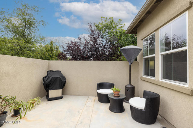 1513 Silver Shadow Drive, Newbury Park CA: https://media.crmls.org/mediaz/3fd4e6a8-cc6c-4109-8f70-868d84b98e57.jpg