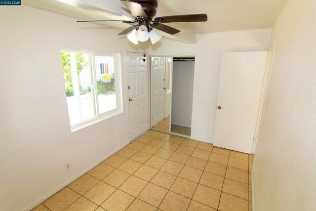 2929 Alta Mira Dr, Richmond CA: https://media.crmls.org/mediaz/3fd5af3c-2f6a-45f5-91a7-d925bc765ba8.jpg