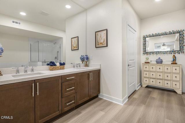 Detail Gallery Image 17 of 24 For 2840 Wagon Wheel Rd #202,  Oxnard,  CA 93036 - 3 Beds | 2/1 Baths