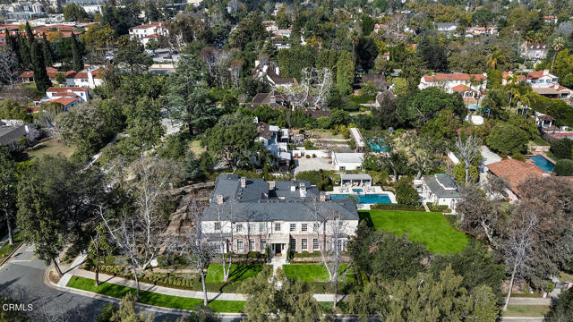1425 Lombardy Road, Pasadena CA: https://media.crmls.org/mediaz/3fd5fe4a-014e-4f5b-9ac3-4608db669cc9.jpg
