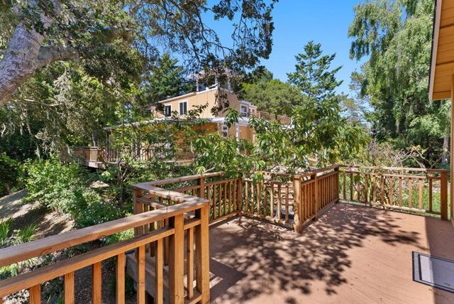 825 Skyward Drive, Aptos CA: https://media.crmls.org/mediaz/3fd87907-4143-43eb-982e-45b53f1380ae.jpg