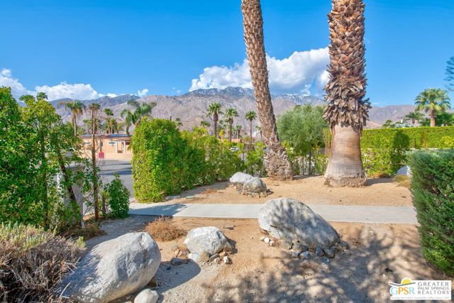 1420 E San Jacinto Way, Palm Springs, CA 92262