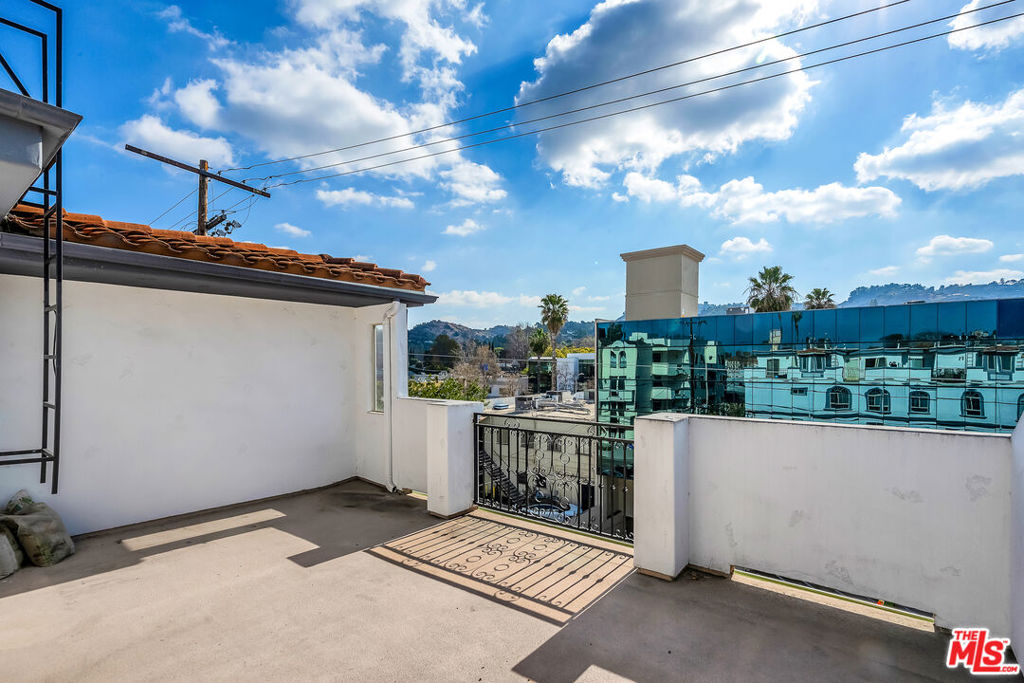 4212 Greenbush AvenueSherman Oaks img 17