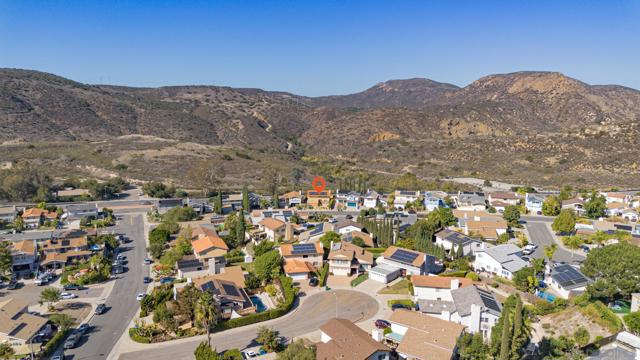 8128 Hillandale, San Diego CA: https://media.crmls.org/mediaz/3fda48bc-eda3-4e32-95e0-e822cd587eb1.jpg