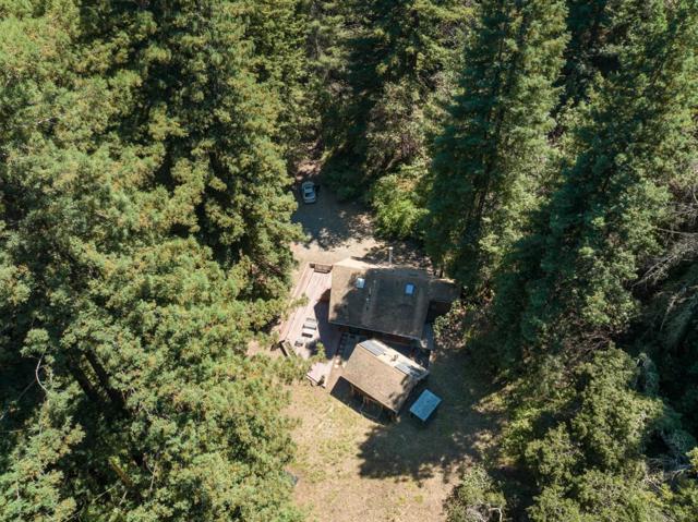 2305 Bear Canyon Road, Los Gatos CA: https://media.crmls.org/mediaz/3fda80a8-075f-4793-87a4-aa0c296b7961.jpg