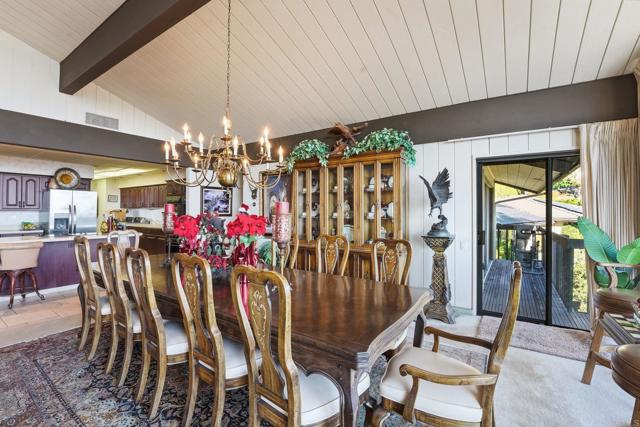 9902 Heavenly Way, La Mesa CA: https://media.crmls.org/mediaz/3fdb5d92-1a91-4797-8ceb-05a946c6704f.jpg