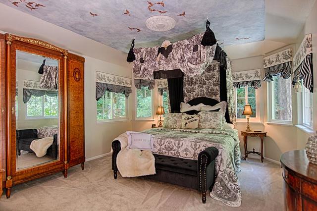 7030 Scotts Valley Drive, Scotts Valley CA: https://media.crmls.org/mediaz/3fddf90f-7642-44fa-a853-45f4afc5a1b4.jpg