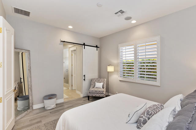 48644 Vista Palomino, La Quinta CA: https://media.crmls.org/mediaz/3fdf8be3-c07d-4872-9153-fc20bdf75bad.jpg
